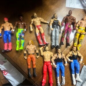 10 Wrestling Action Figures Set - Multicolor